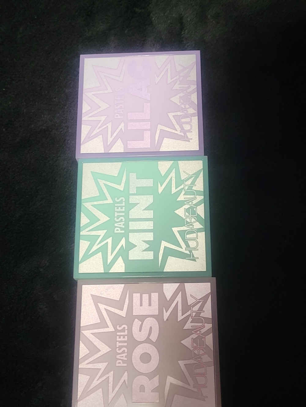 HUDA BEAUTY Pastels Lilac Mint Rose Eyeshadow Trio